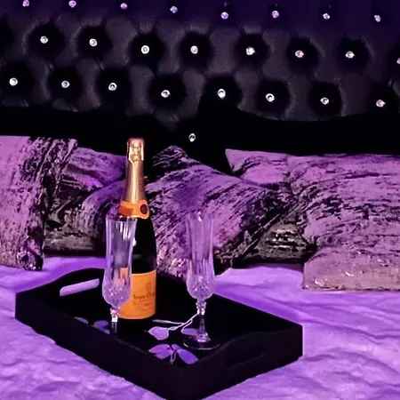 Апартаменты De Luxe Avec Jacuzzi Au Centre De Мец