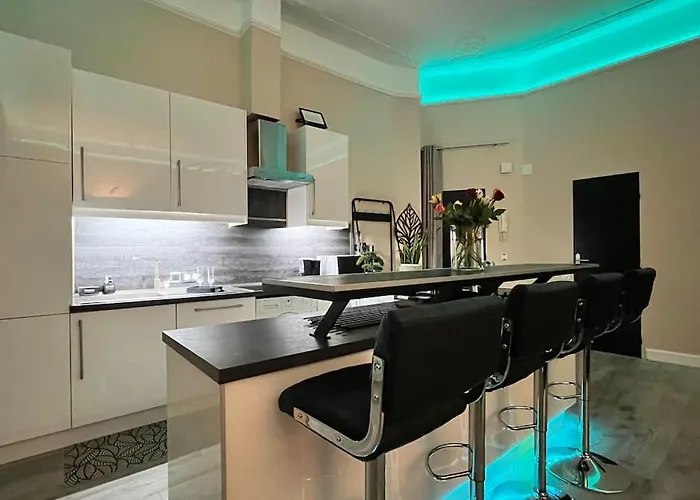 De Luxe Avec Jacuzzi Au Centre De Appartamento *