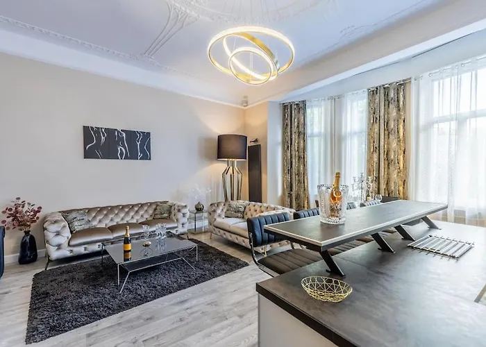 De Luxe Avec Jacuzzi Au Centre De Apartamento *